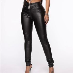 She Bad PU leather Pant by Fashion Nova Size 9